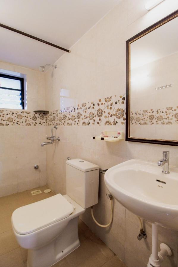 Monteiro Towers Hotel Candolim Eksteriør billede